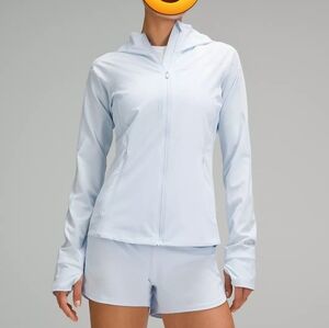 Lululemon Mist Over Windbreaker - women size 6.